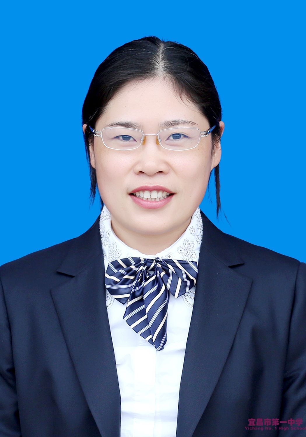 腾海英老师个人简介