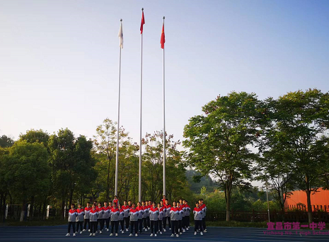 【国旗下讲话】感恩的心，感谢有你