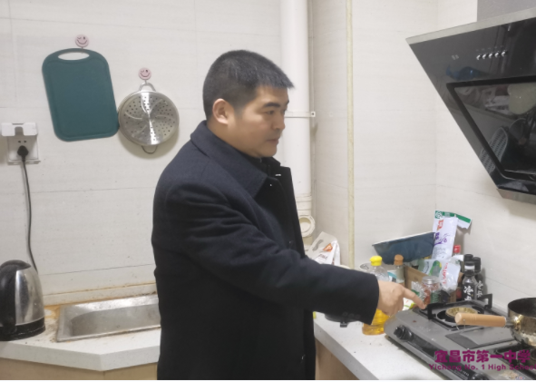 宜昌一中开展安全全面检查