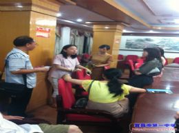 新加坡义安理工学院现场咨询会在我校举行